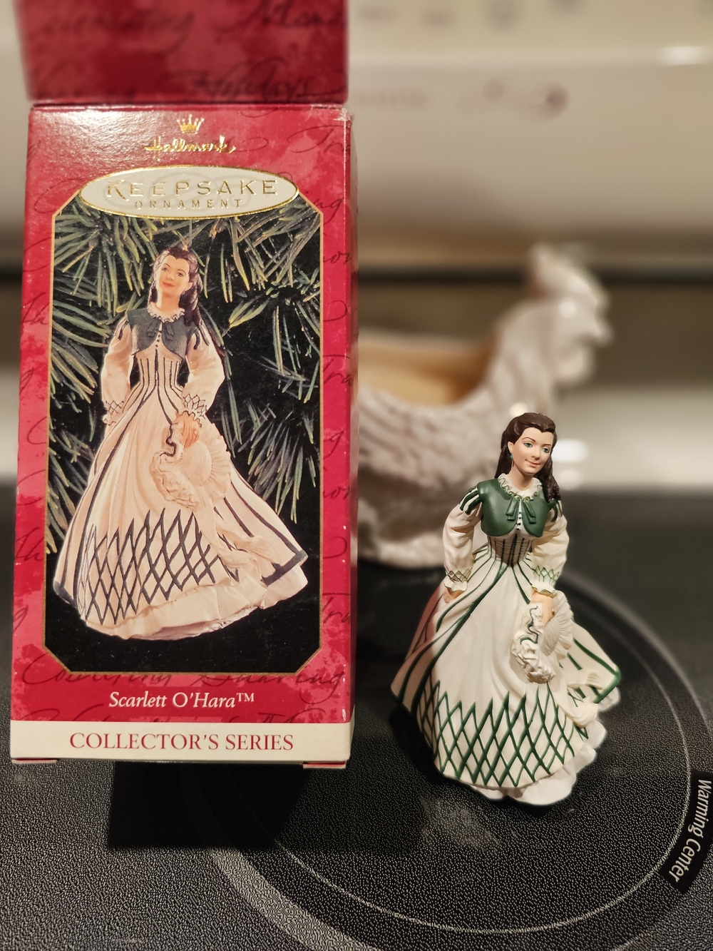 Hallmark Keepsake Scarlett O'Hara Figurine Ornament - Green and White